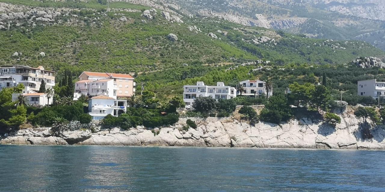 Apartments Tri Palme Baška Voda Extérieur photo