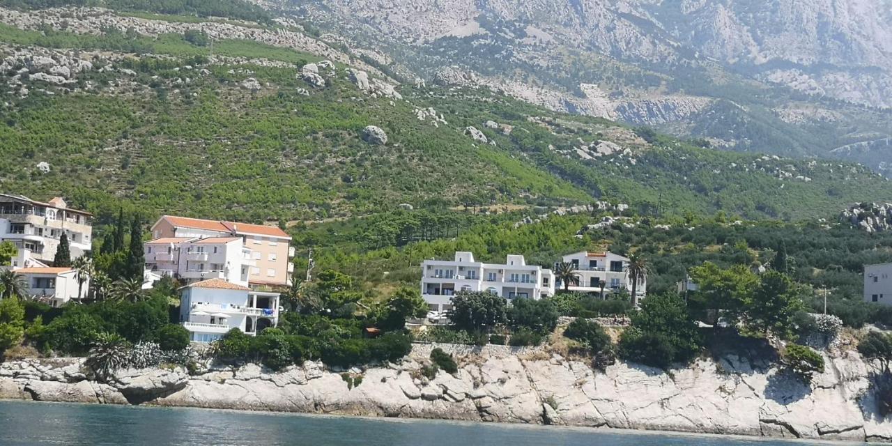 Apartments Tri Palme Baška Voda Extérieur photo