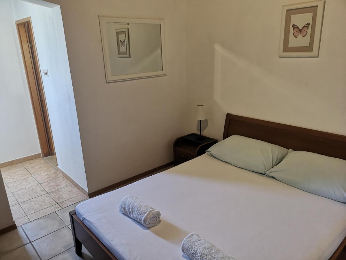Apartments Tri Palme Baška Voda Extérieur photo