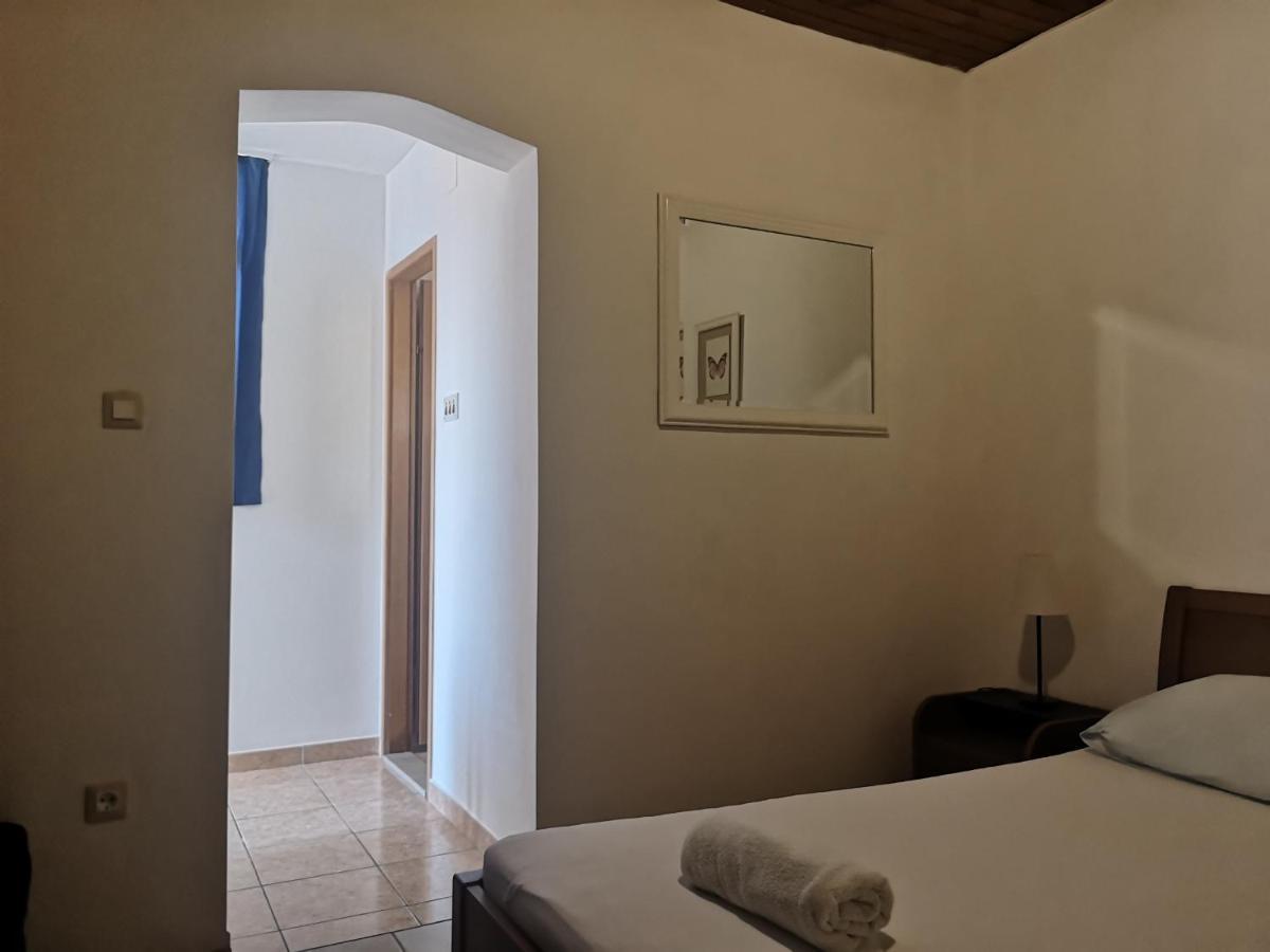 Apartments Tri Palme Baška Voda Extérieur photo