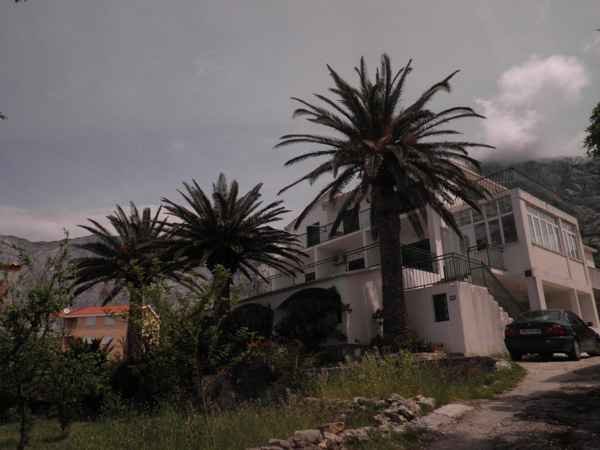 Apartments Tri Palme Baška Voda Extérieur photo