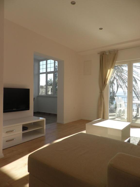 Apartments Tri Palme Baška Voda Chambre photo