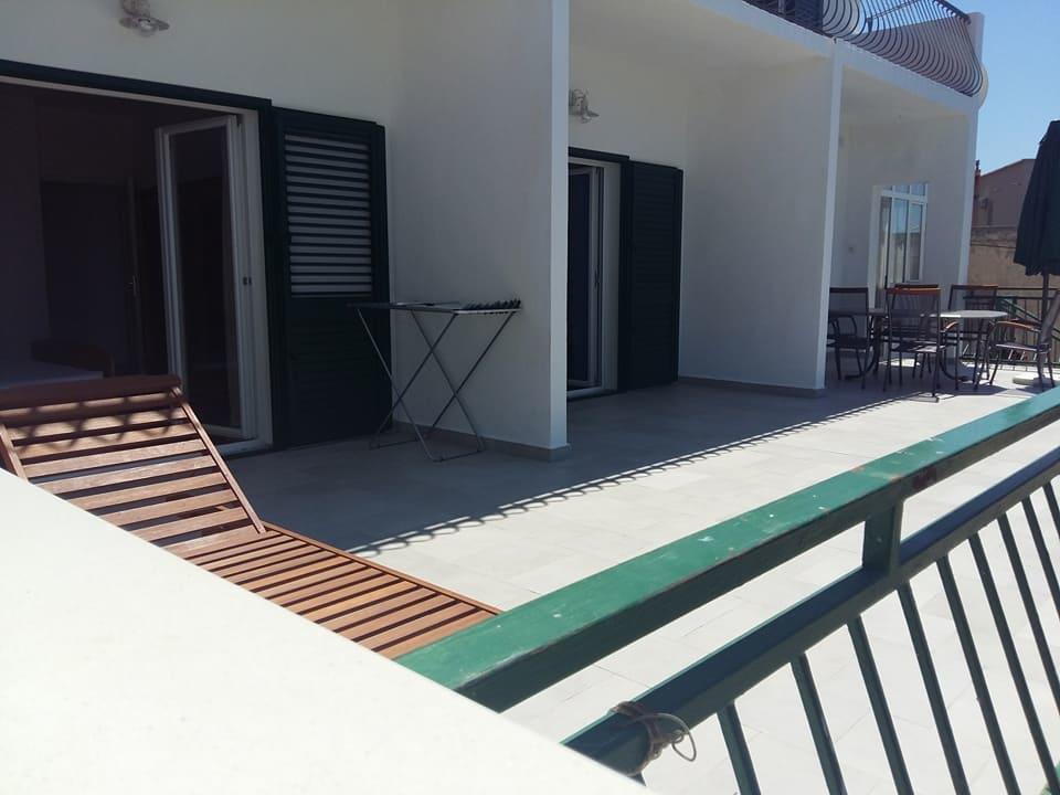 Apartments Tri Palme Baška Voda Extérieur photo
